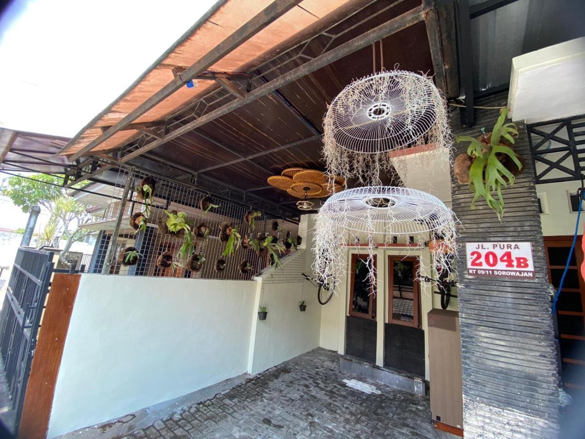 Coliving Jogja Sweet Home Kost Lengkap Di Jogjakarta Exterior foto