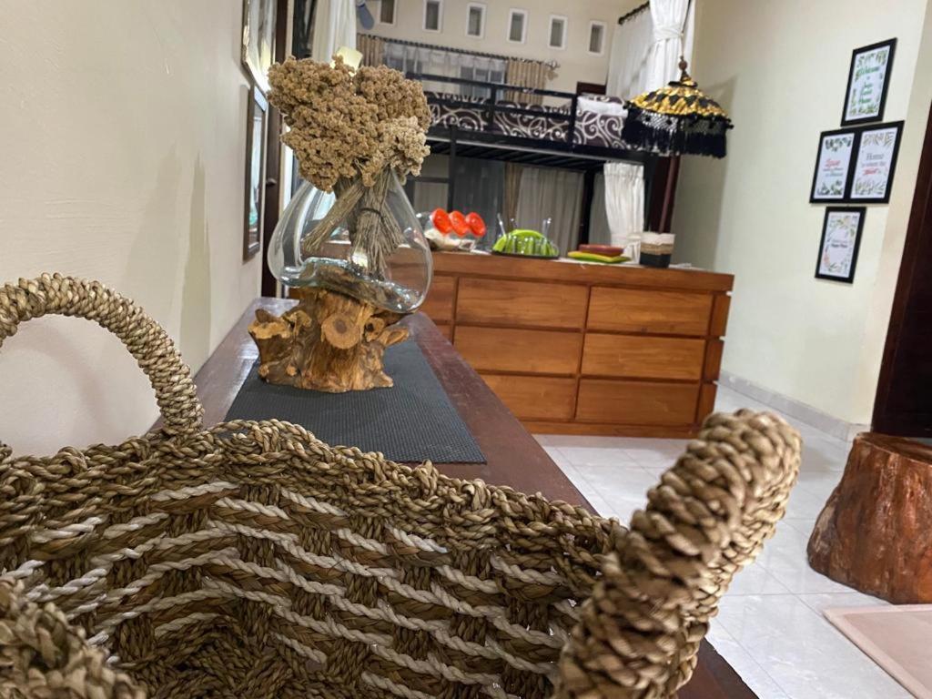 Coliving Jogja Sweet Home Kost Lengkap Di Jogjakarta Exterior foto
